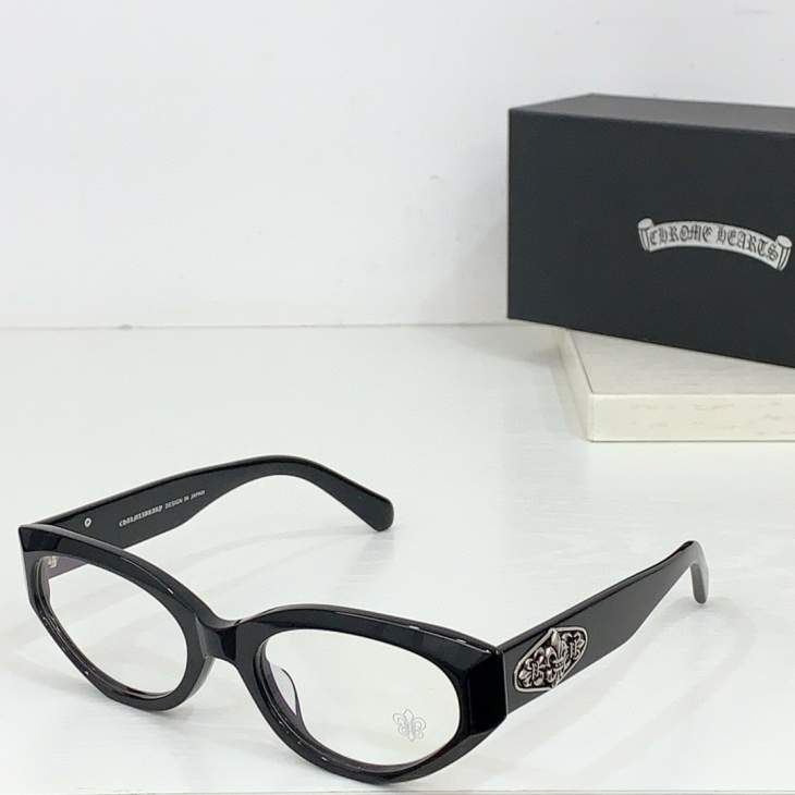 Picture of Chrome Hearts Sunglasses _SKUfw62792914fw